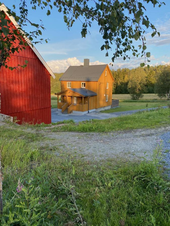 Fjellstad Gard - 2 Minutes From E6 And 5 Minutes Drive From Steinkjer City Villa Esterno foto